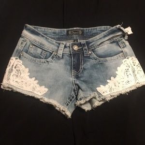 Girl shorts 💗